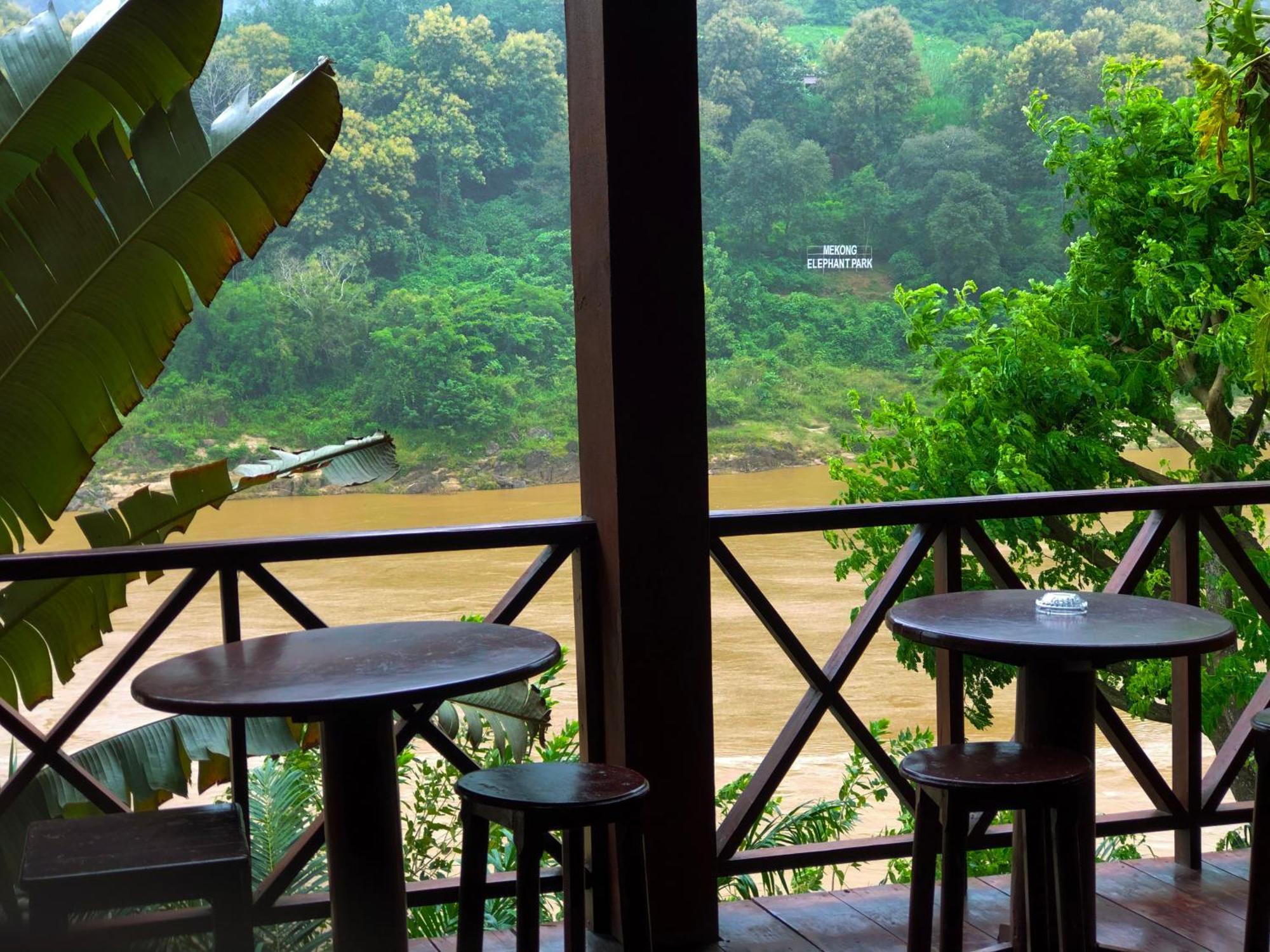 Mekong Riverside Lodge Muang Pakbèng Zewnętrze zdjęcie