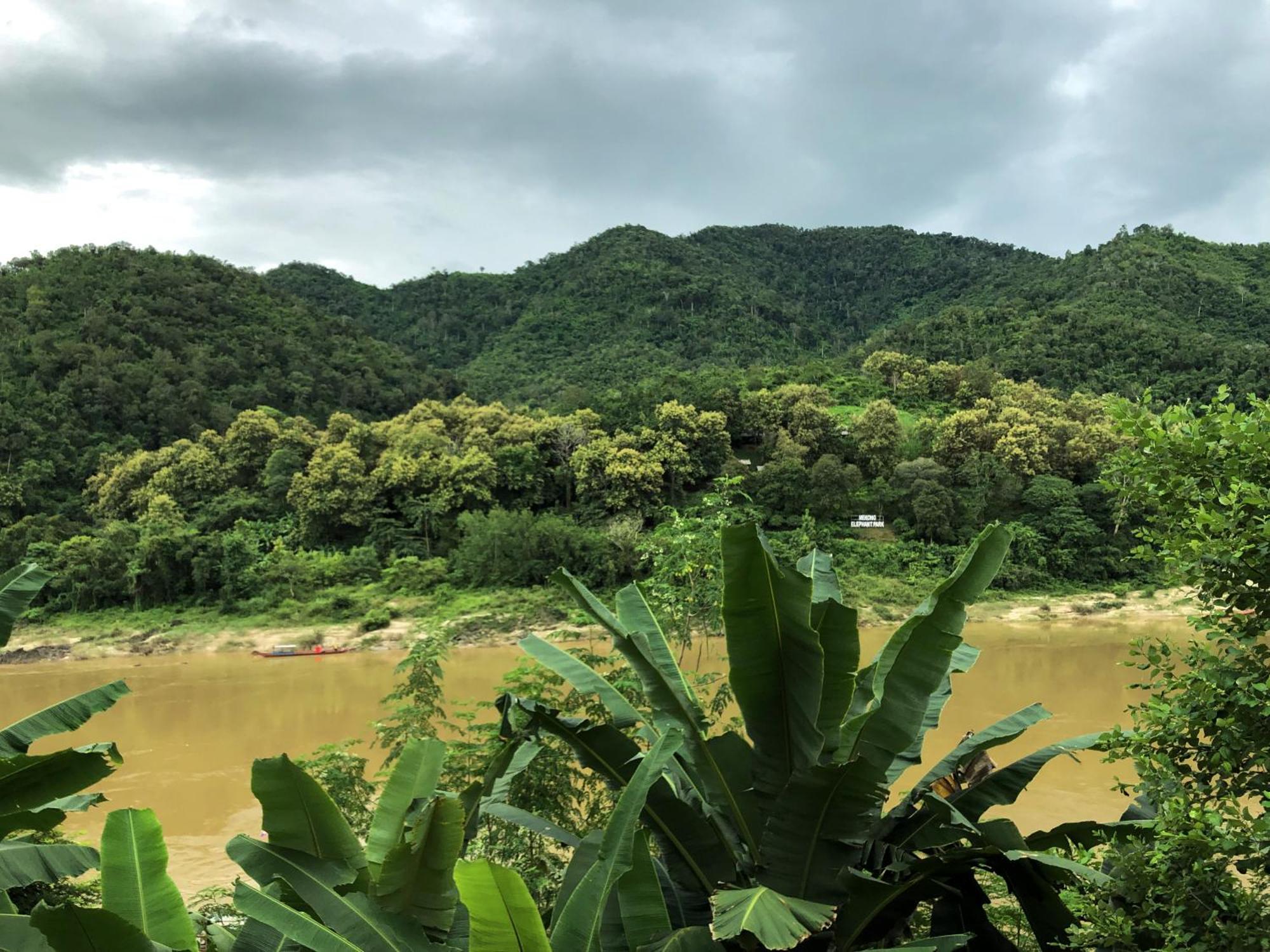 Mekong Riverside Lodge Muang Pakbèng Zewnętrze zdjęcie